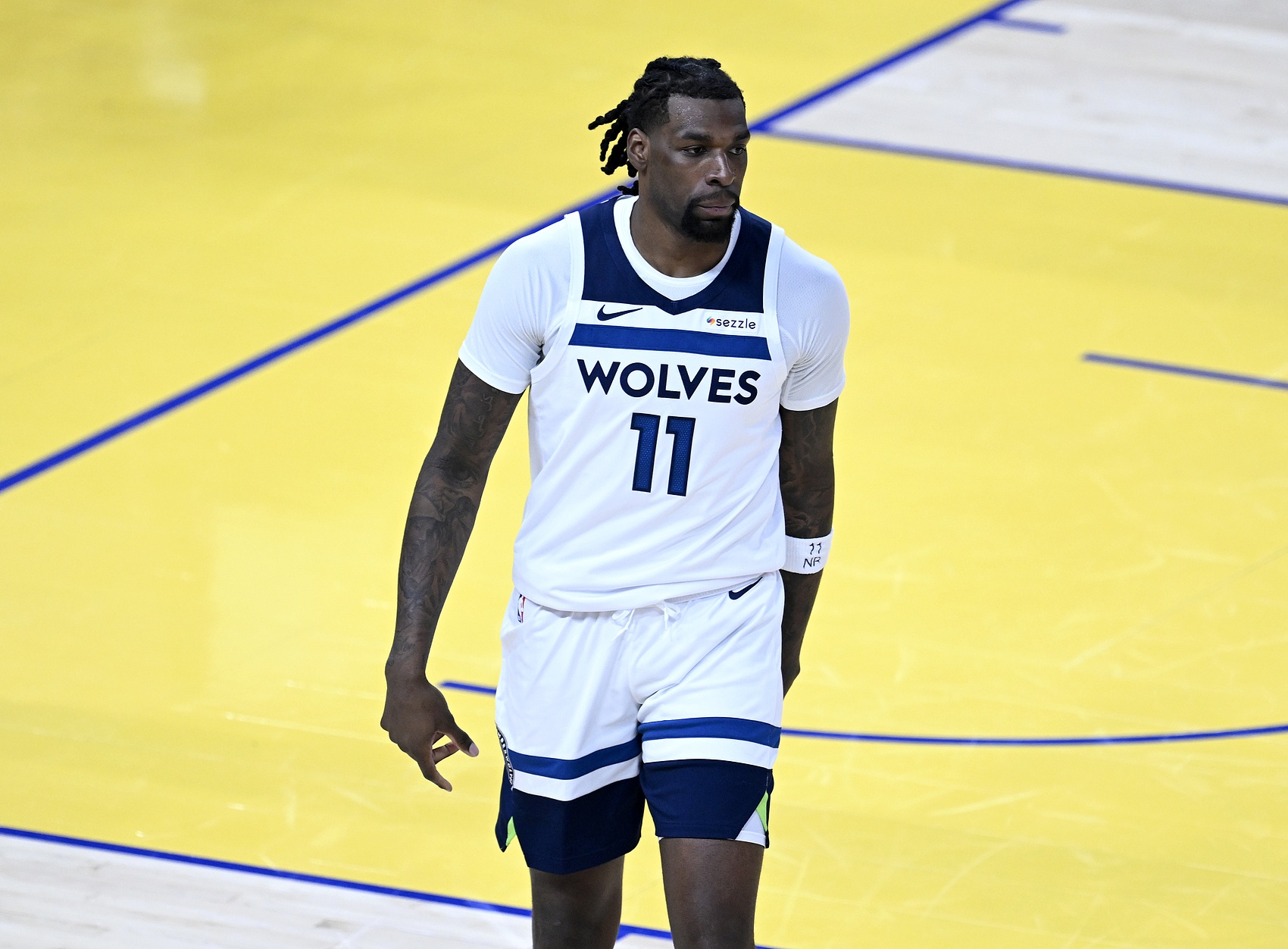 NBA自由市场暗流涌动 里德或放弃球员选项寻求新合约